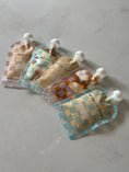 Load image into Gallery viewer, Sinchies Reusable Food Pouch (150ml) - Checkmate Blush