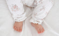 Load image into Gallery viewer, Posie Floral Leggings