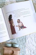 Load image into Gallery viewer, A Year of Bible Stories and Prayers: A Treasury of 96 Best-Loved Stories from God's Word
