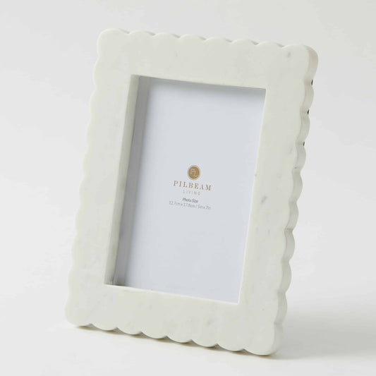 Oberon 5 x 7" Photo Frame - White - Pilbeam Living