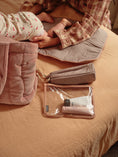 Load image into Gallery viewer, OiOi - Everyday Tote - Rose Pink Corduroy
