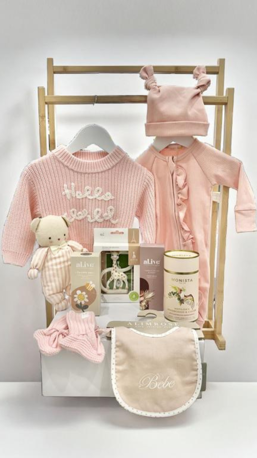 Baby Girl - Deluxe Gift Hamper