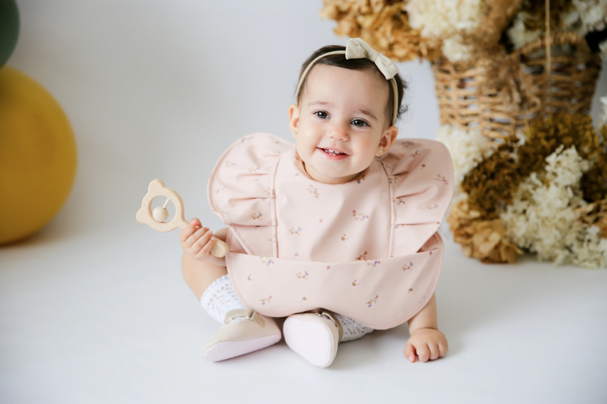 Posy | Snuggle Bib Waterproof